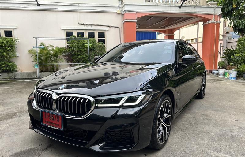 รถเก๋งมือสอง BMW 530i รถปี 2021 รถเก๋งมือสอง BMW 530i รถปี 2021