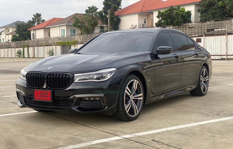 รถเก๋งมือสอง  BMW 740Li รถปี2019