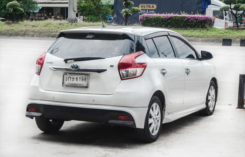 ขายรถเก๋งมือสอง toyota yaris รถปี2015 รหัส 78027 รูปที่4