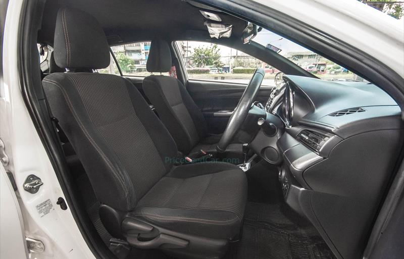 ขายรถเก๋งมือสอง-toyota-โตโยต้า-yaris-ยาริส-รถปี2015-รหัส78027-eda78a50.jpg ขายรถเก๋งมือสอง-toyota-โตโยต้า-yaris-ยาริส-รถปี2015-รหัส78027-eda78a50.jpg