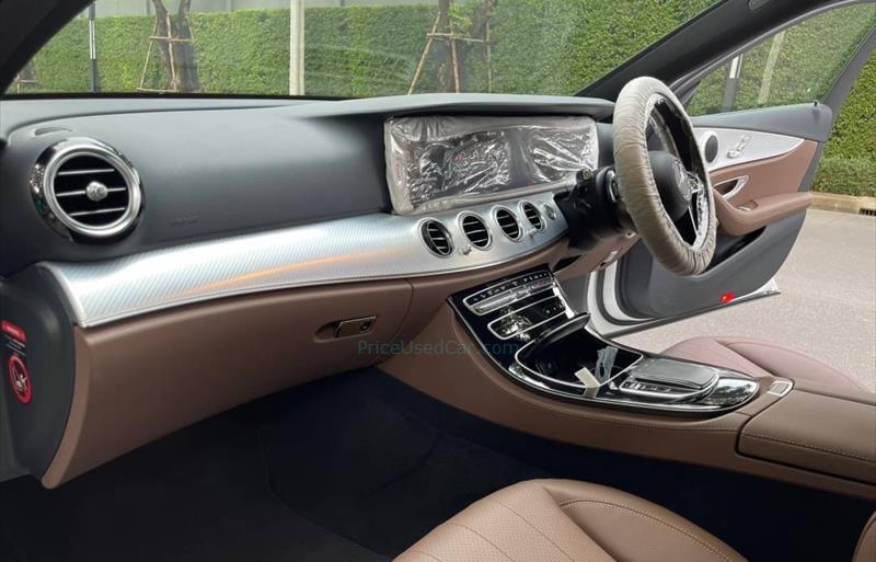 ขายรถเก๋งมือสอง mercedes-benz e300 รถปี2023 รหัส 78037 รูปที่6