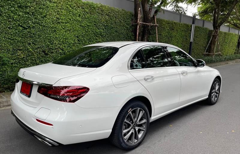 ขายรถเก๋งมือสอง mercedes-benz e300 รถปี2023 รหัส 78037 รูปที่3