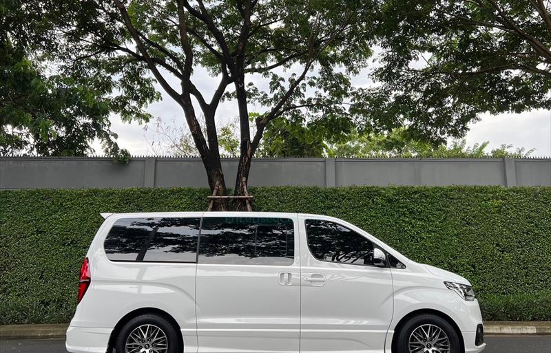 ขายรถตู้มือสอง hyundai h-1 รถปี2019 รหัส 78045 รูปที่3