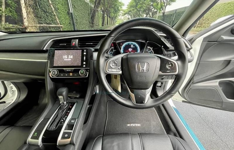 ขายรถเก๋งมือสอง-honda-ฮอนด้า-civic-ซีวิค-รถปี2017-รหัส78053-8be4a3a6.jpg ขายรถเก๋งมือสอง-honda-ฮอนด้า-civic-ซีวิค-รถปี2017-รหัส78053-8be4a3a6.jpg