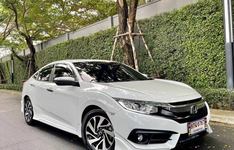 รถเก๋งมือสอง HONDA CIVIC รถปี 2017