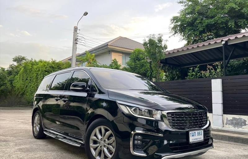 รถตู้มือสอง KIA GRAND CARNIVAL รถปี 2020