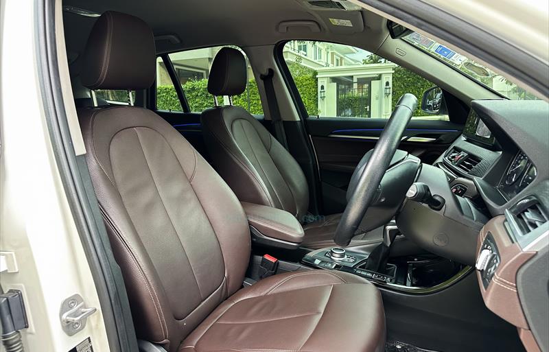 ขายรถ-suv-มือสอง-bmw-บีเอ็มดับบลิว-x1-เอ็กซ์1-รถปี2021-รหัส78078-c0492c31.jpg ขายรถ-suv-มือสอง-bmw-บีเอ็มดับบลิว-x1-เอ็กซ์1-รถปี2021-รหัส78078-c0492c31.jpg