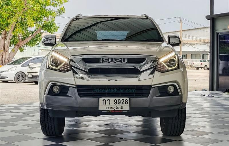 ขายรถอเนกประสงค์มือสอง isuzu mu-7 รถปี2017 รหัส 78108 รูปที่2 ขายรถอเนกประสงค์มือสอง isuzu mu-7 รถปี2017 รหัส 78108 รูปที่2
