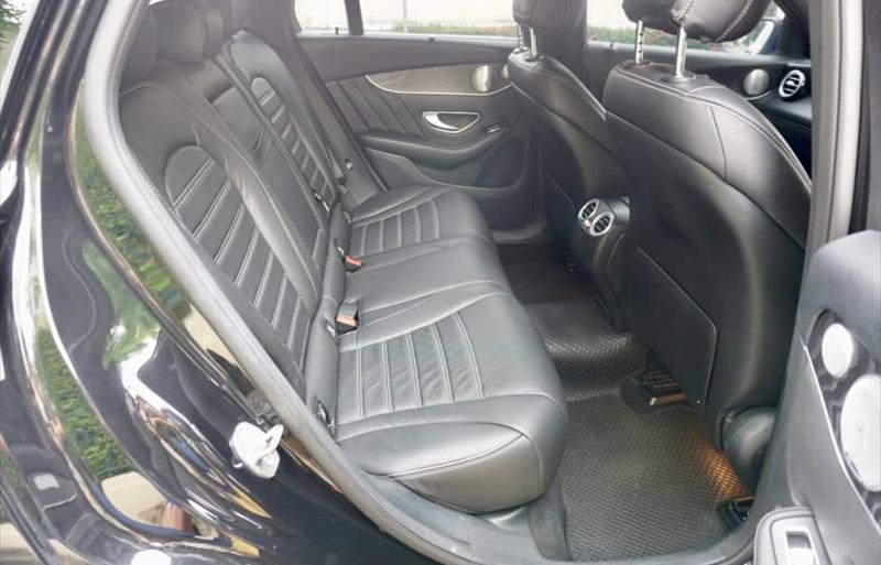 ขายรถเก๋งมือสอง-mercedes-benz-เมอร์เซเดสเบนซ์-glc250-จีแอลซีสองห้าศูนย์-รถปี2017-รหัส78113-741c005d.jpg ขายรถเก๋งมือสอง-mercedes-benz-เมอร์เซเดสเบนซ์-glc250-จีแอลซีสองห้าศูนย์-รถปี2017-รหัส78113-741c005d.jpg