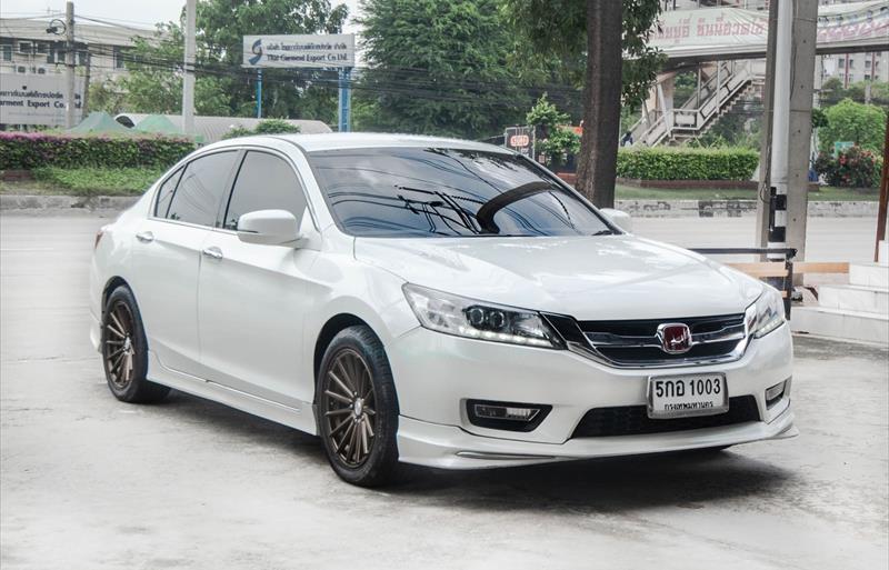 ขายรถเก๋งมือสอง-honda-ฮอนด้า-accord-แอคคอร์ด-รถปี2013-รหัส78127-48583ed9.jpg ขายรถเก๋งมือสอง-honda-ฮอนด้า-accord-แอคคอร์ด-รถปี2013-รหัส78127-48583ed9.jpg