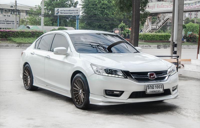 ขายรถเก๋งมือสอง honda accord รถปี2013 รหัส 78127 รูปที่3