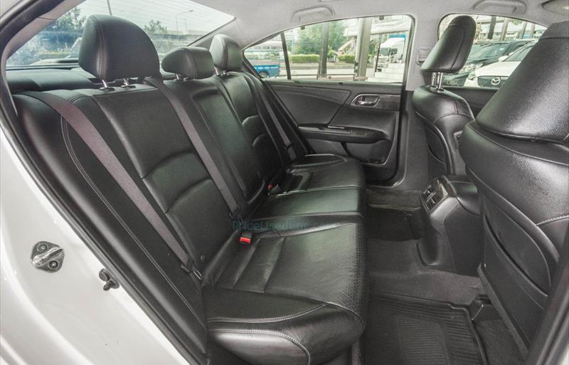 ขายรถเก๋งมือสอง-honda-ฮอนด้า-accord-แอคคอร์ด-รถปี2013-รหัส78127-8a5f162b.jpg ขายรถเก๋งมือสอง-honda-ฮอนด้า-accord-แอคคอร์ด-รถปี2013-รหัส78127-8a5f162b.jpg