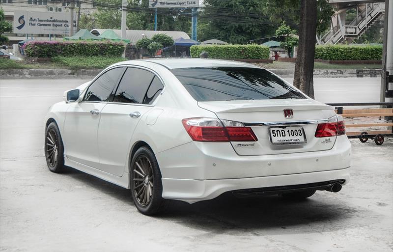 ขายรถเก๋งมือสอง honda accord รถปี2013 รหัส 78127 รูปที่6