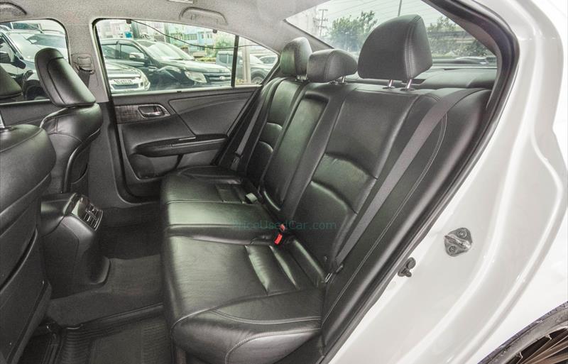 ขายรถเก๋งมือสอง-honda-ฮอนด้า-accord-แอคคอร์ด-รถปี2013-รหัส78127-f2b9f016.jpg ขายรถเก๋งมือสอง-honda-ฮอนด้า-accord-แอคคอร์ด-รถปี2013-รหัส78127-f2b9f016.jpg