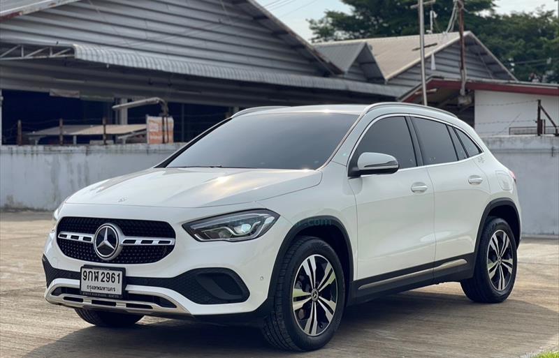 รถเก๋งมือสอง MERCEDES BENZ GLA200 รถปี 2021 รถเก๋งมือสอง MERCEDES BENZ GLA200 รถปี 2021