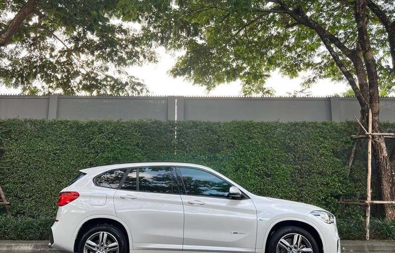 ขายรถ-suv-มือสอง-bmw-บีเอ็มดับบลิว-x1-เอ็กซ์1-รถปี2018-รหัส78221-098186dd.jpg ขายรถ-suv-มือสอง-bmw-บีเอ็มดับบลิว-x1-เอ็กซ์1-รถปี2018-รหัส78221-098186dd.jpg