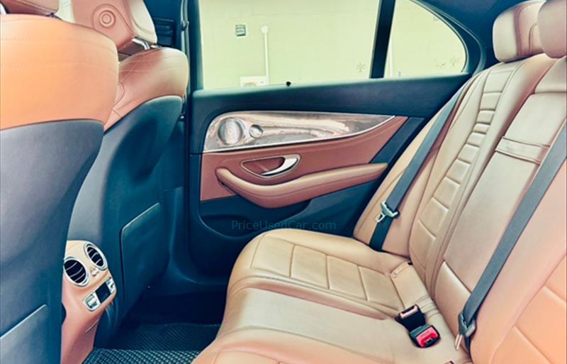 ขายรถเก๋งมือสอง-mercedes-benz-เมอร์เซเดสเบนซ์-e350-รถปี2019-รหัส78224-9cf9c59e.jpg ขายรถเก๋งมือสอง-mercedes-benz-เมอร์เซเดสเบนซ์-e350-รถปี2019-รหัส78224-9cf9c59e.jpg