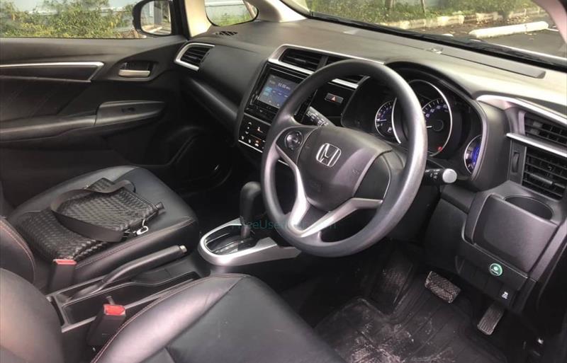 ขายรถเก๋งมือสอง-honda-ฮอนด้า-jazz-แจ๊ส-รถปี2018-รหัส78251-a83b8a89.jpg ขายรถเก๋งมือสอง-honda-ฮอนด้า-jazz-แจ๊ส-รถปี2018-รหัส78251-a83b8a89.jpg