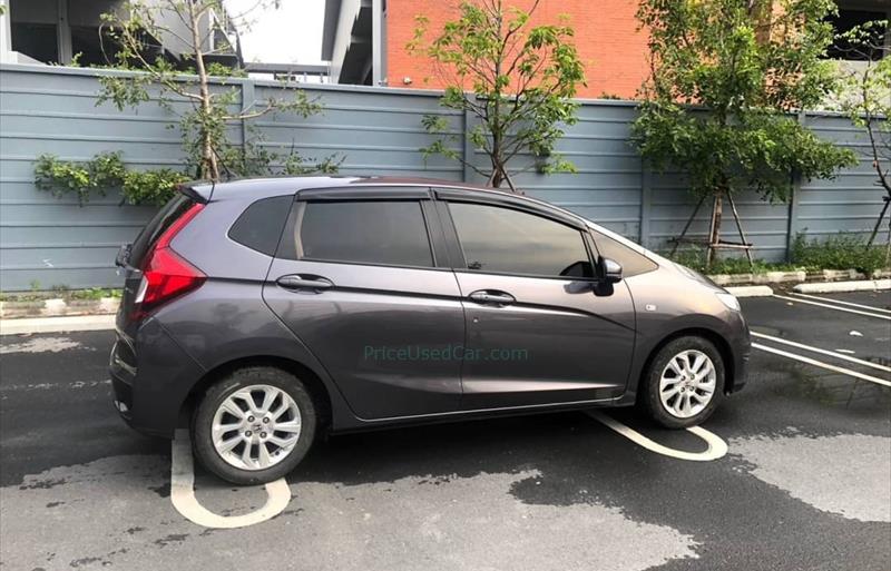 ขายรถเก๋งมือสอง-honda-ฮอนด้า-jazz-แจ๊ส-รถปี2018-รหัส78251-c08424c0.jpg ขายรถเก๋งมือสอง-honda-ฮอนด้า-jazz-แจ๊ส-รถปี2018-รหัส78251-c08424c0.jpg