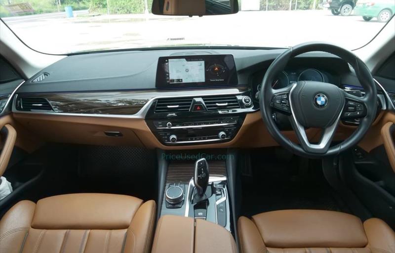 ขายรถเก๋งมือสอง bmw 530i รถปี2018 รหัส 78262 รูปที่6