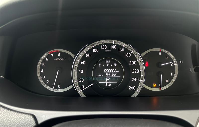 ขายรถเก๋งมือสอง-honda-ฮอนด้า-accord-แอคคอร์ด-รถปี2017-รหัส78295-2e300acf.jpg ขายรถเก๋งมือสอง-honda-ฮอนด้า-accord-แอคคอร์ด-รถปี2017-รหัส78295-2e300acf.jpg