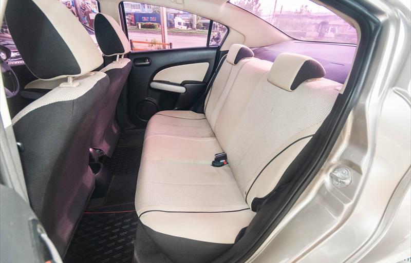 ขายรถเก๋งมือสอง-mazda-มาสด้า-2-สอง-รถปี2010-รหัส78325-22dc9223.jpg ขายรถเก๋งมือสอง-mazda-มาสด้า-2-สอง-รถปี2010-รหัส78325-22dc9223.jpg
