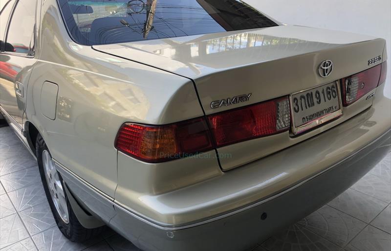 ขายรถเก๋งมือสอง toyota camry รถปี2001 รหัส 78398 รูปที่2