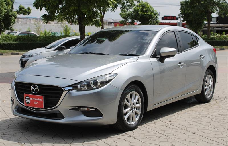 รถเก๋งมือสอง  MAZDA 3 2.0 E รถปี2018