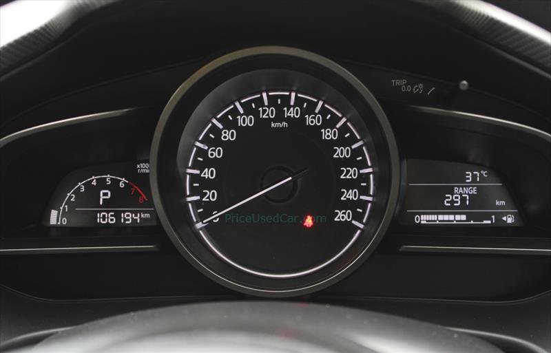 ขายรถเก๋งมือสอง-mazda-มาสด้า-3-สาม-รถปี2018-รหัส78408-2dc1ae3e.jpg ขายรถเก๋งมือสอง-mazda-มาสด้า-3-สาม-รถปี2018-รหัส78408-2dc1ae3e.jpg