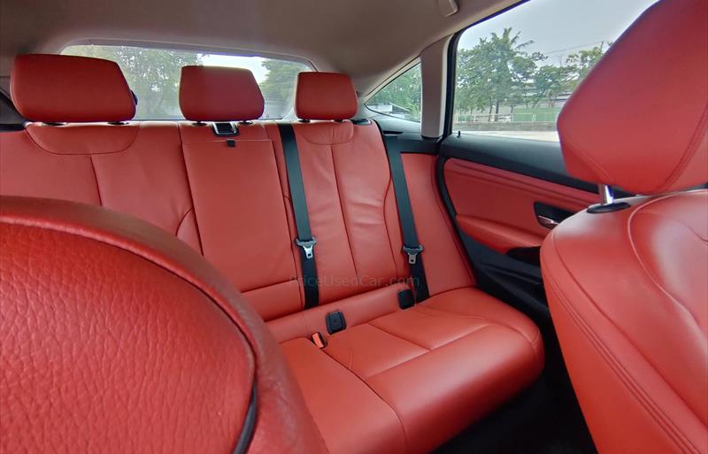 ขายรถเก๋งมือสอง-bmw-บีเอ็มดับบลิว-320d-สามสองศูนย์ดี-รถปี2015-รหัส78483-63c66b71.jpg ขายรถเก๋งมือสอง-bmw-บีเอ็มดับบลิว-320d-สามสองศูนย์ดี-รถปี2015-รหัส78483-63c66b71.jpg