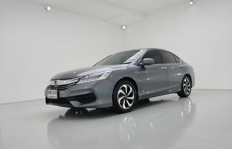 รถเก๋งมือสอง HONDA ACCORD รถปี 2016