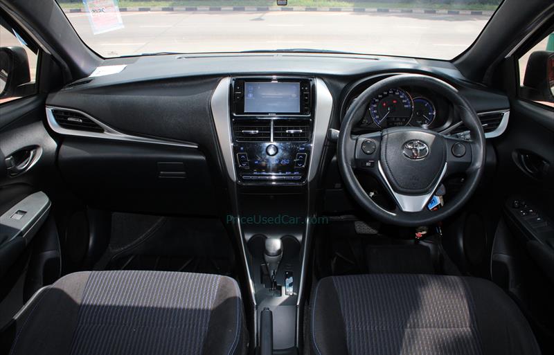 ขายรถเก๋งมือสอง-toyota-โตโยต้า-yaris-ยาริส-รถปี2019-รหัส78617-ca6eaa89.jpg ขายรถเก๋งมือสอง-toyota-โตโยต้า-yaris-ยาริส-รถปี2019-รหัส78617-ca6eaa89.jpg