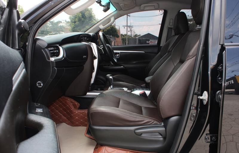 ขายรถ-suv-มือสอง-toyota-โตโยต้า-fortuner-ฟอร์จูนเนอร์-รถปี2019-รหัส78621-16bb3b9f.jpg ขายรถ-suv-มือสอง-toyota-โตโยต้า-fortuner-ฟอร์จูนเนอร์-รถปี2019-รหัส78621-16bb3b9f.jpg