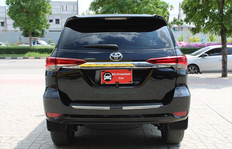 ขายรถอเนกประสงค์มือสอง toyota fortuner รถปี2019 รหัส 78621 รูปที่5