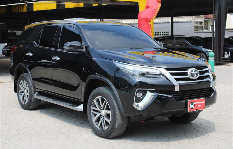 ขายรถอเนกประสงค์มือสอง toyota fortuner รถปี2019 รหัส 78621 รูปที่3