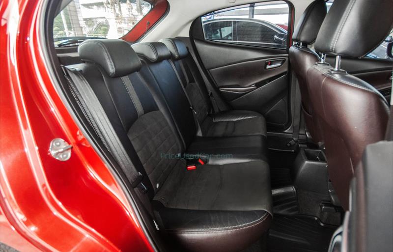 ขายรถเก๋งมือสอง-mazda-มาสด้า-2-สอง-รถปี2018-รหัส78627-019f7776.jpg ขายรถเก๋งมือสอง-mazda-มาสด้า-2-สอง-รถปี2018-รหัส78627-019f7776.jpg