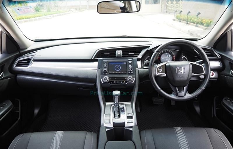ขายรถเก๋งมือสอง-honda-ฮอนด้า-civic-ซีวิค-รถปี2017-รหัส78688-8ce4760d.jpg ขายรถเก๋งมือสอง-honda-ฮอนด้า-civic-ซีวิค-รถปี2017-รหัส78688-8ce4760d.jpg