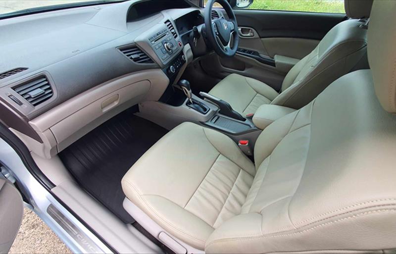 ขายรถเก๋งมือสอง-honda-ฮอนด้า-civic-ซีวิค-รถปี2013-รหัส78694-09aaa892.jpg ขายรถเก๋งมือสอง-honda-ฮอนด้า-civic-ซีวิค-รถปี2013-รหัส78694-09aaa892.jpg