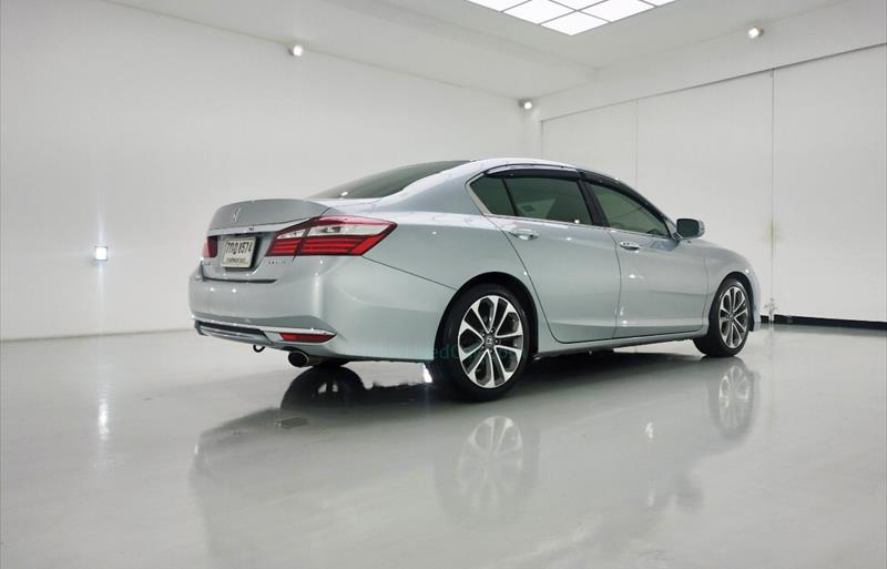 ขายรถเก๋งมือสอง-honda-ฮอนด้า-accord-แอคคอร์ด-รถปี2019-รหัส78715-515c209b.jpg ขายรถเก๋งมือสอง-honda-ฮอนด้า-accord-แอคคอร์ด-รถปี2019-รหัส78715-515c209b.jpg