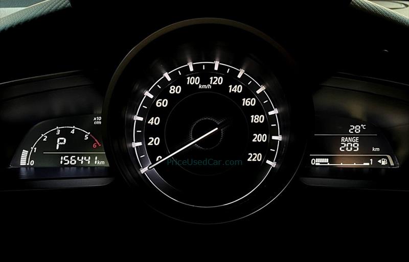 ขายรถเก๋งมือสอง-mazda-มาสด้า-2-สอง-รถปี2016-รหัส78717-70694df0.jpg ขายรถเก๋งมือสอง-mazda-มาสด้า-2-สอง-รถปี2016-รหัส78717-70694df0.jpg