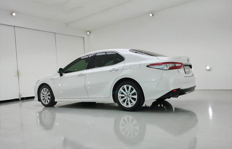 ขายรถเก๋งมือสอง-toyota-โตโยต้า-camry-คัมรี่-รถปี2018-รหัส78719-15782d8a.jpg ขายรถเก๋งมือสอง-toyota-โตโยต้า-camry-คัมรี่-รถปี2018-รหัส78719-15782d8a.jpg