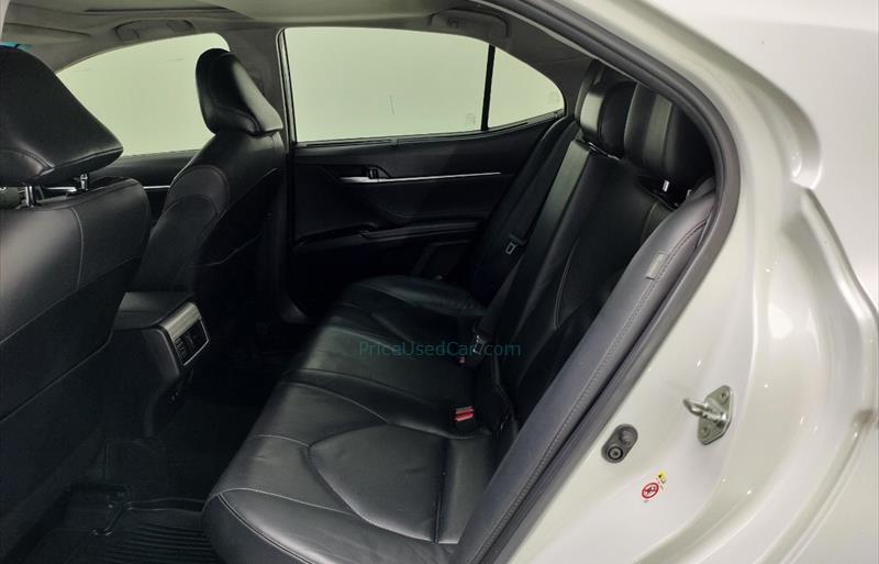 ขายรถเก๋งมือสอง-toyota-โตโยต้า-camry-คัมรี่-รถปี2018-รหัส78719-f497e81b.jpg ขายรถเก๋งมือสอง-toyota-โตโยต้า-camry-คัมรี่-รถปี2018-รหัส78719-f497e81b.jpg