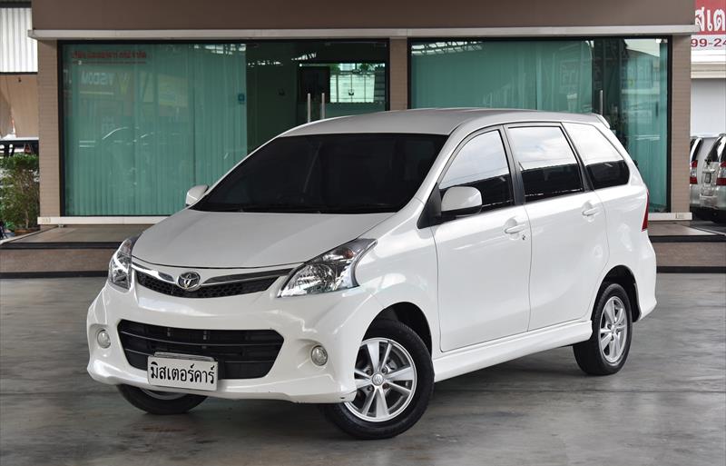 รถเก๋งมือสอง TOYOTA AVANZA รถปี 2012