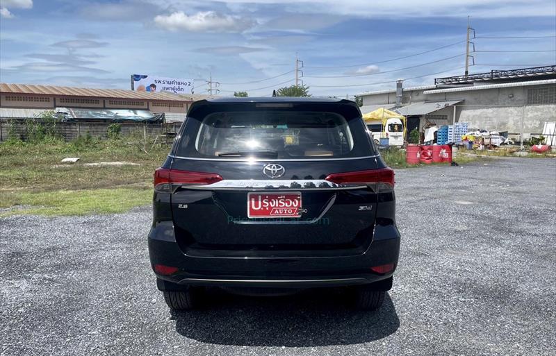 ขายรถ-suv-มือสอง-toyota-โตโยต้า-fortuner-ฟอร์จูนเนอร์-รถปี2017-รหัส78802-54f56e58.jpg ขายรถ-suv-มือสอง-toyota-โตโยต้า-fortuner-ฟอร์จูนเนอร์-รถปี2017-รหัส78802-54f56e58.jpg