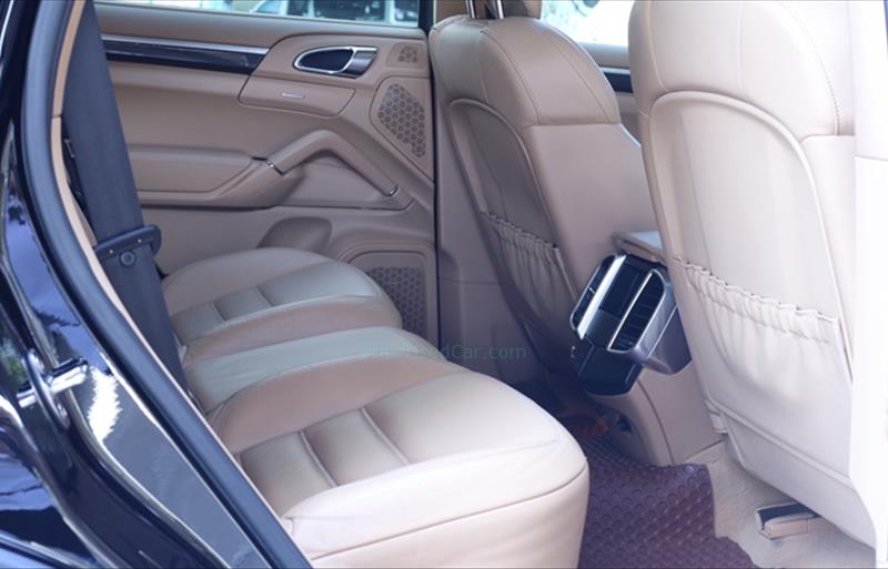 ขายรถ-suv-มือสอง-porsche-ปอร์เช่-cayenne-รถปี2012-รหัส78824-10585ef2.jpg ขายรถ-suv-มือสอง-porsche-ปอร์เช่-cayenne-รถปี2012-รหัส78824-10585ef2.jpg