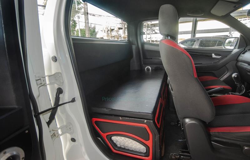 ขายรถกระบะมือสอง-isuzu-อีซูซุ-d-max-ดีแมคซ์-รถปี2014-รหัส78837-e68d3a13.jpg ขายรถกระบะมือสอง-isuzu-อีซูซุ-d-max-ดีแมคซ์-รถปี2014-รหัส78837-e68d3a13.jpg