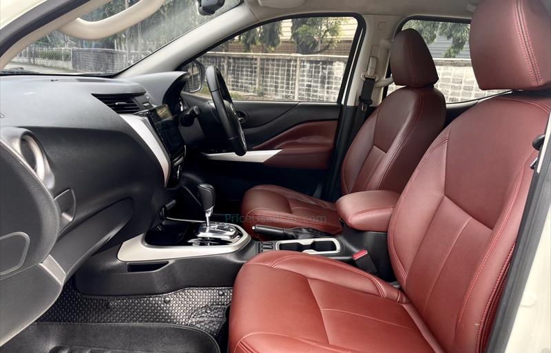 ขายรถกระบะมือสอง-nissan-นิสสัน-navara-นาวารา-รถปี2015-รหัส78843-bb8542da.jpg ขายรถกระบะมือสอง-nissan-นิสสัน-navara-นาวารา-รถปี2015-รหัส78843-bb8542da.jpg