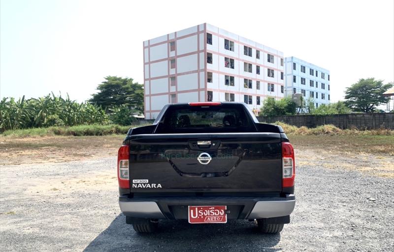 ขายรถกระบะมือสอง nissan navara รถปี2017 รหัส 78846 รูปที่5