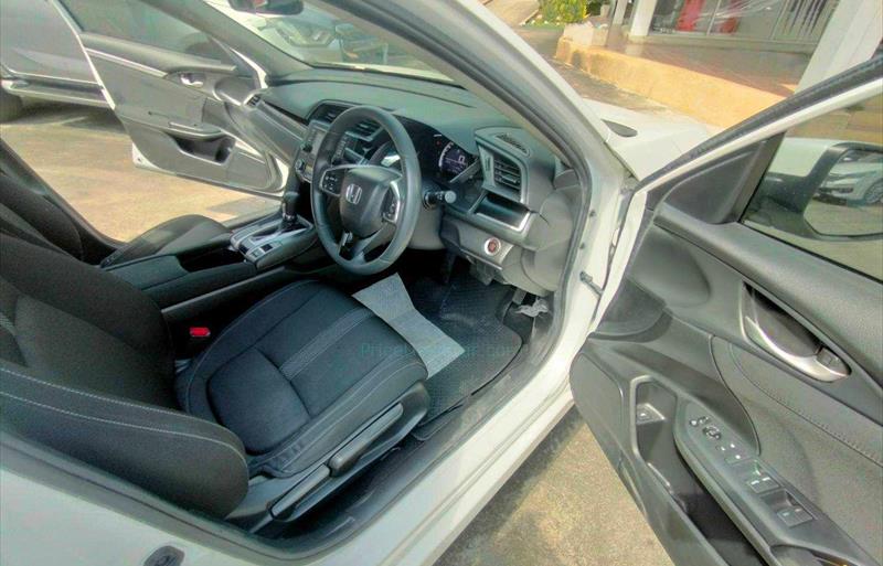 ขายรถเก๋งมือสอง-honda-ฮอนด้า-civic-ซีวิค-รถปี2019-รหัส78921-1e5772f0.jpg ขายรถเก๋งมือสอง-honda-ฮอนด้า-civic-ซีวิค-รถปี2019-รหัส78921-1e5772f0.jpg