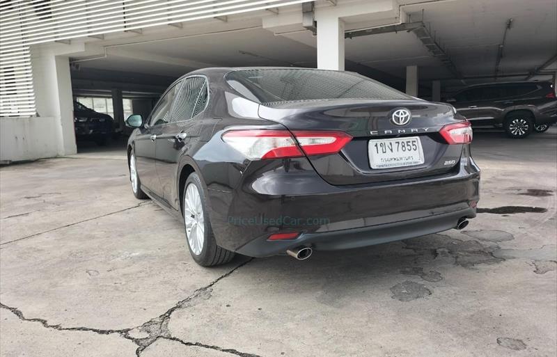 ขายรถเก๋งมือสอง-toyota-โตโยต้า-camry-คัมรี่-รถปี2020-รหัส78952-6ce24edb.jpg ขายรถเก๋งมือสอง-toyota-โตโยต้า-camry-คัมรี่-รถปี2020-รหัส78952-6ce24edb.jpg
